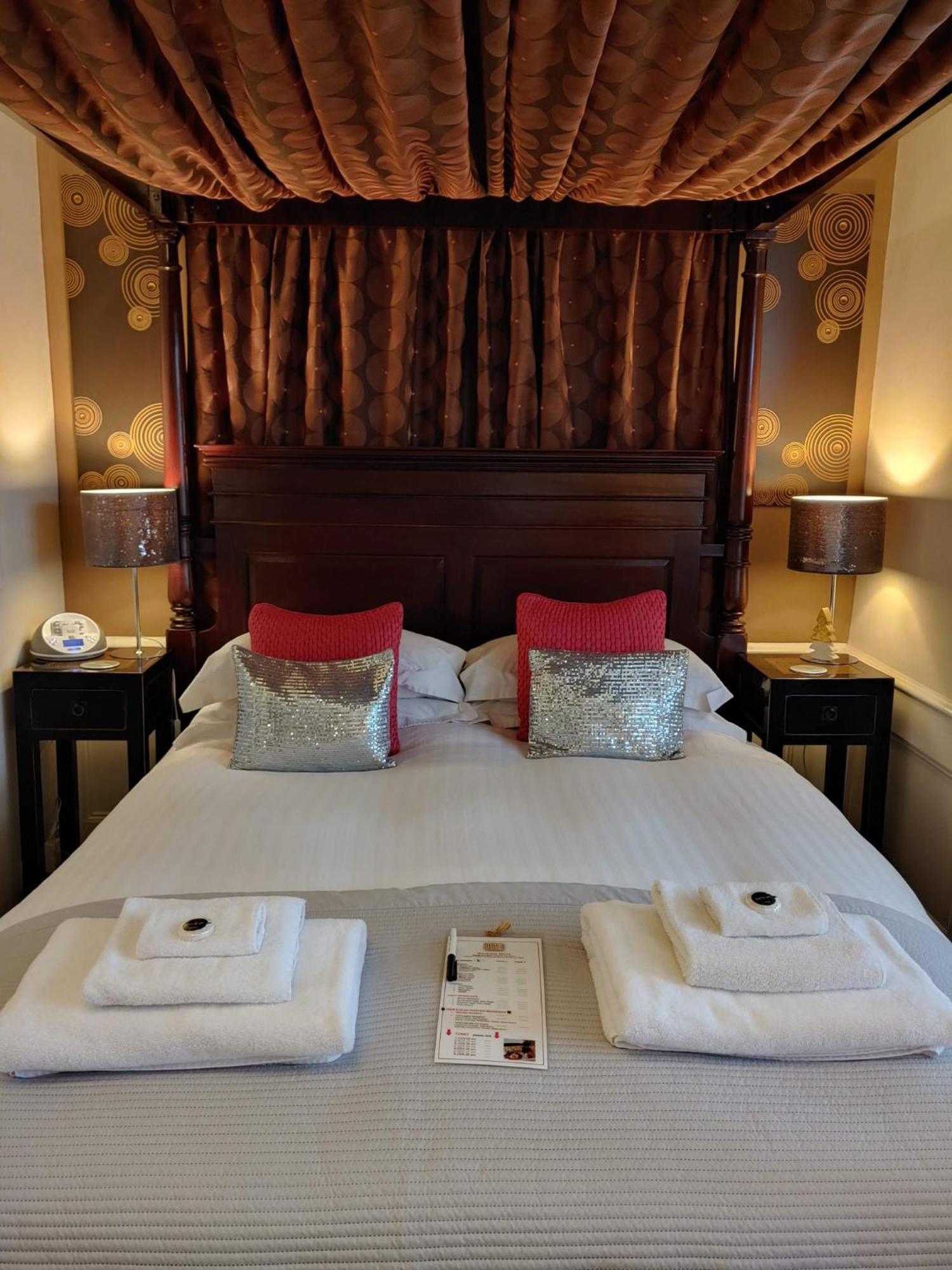 The Bath House Boutique B&B - In-Room Breakfast - Free Parking Exterior foto